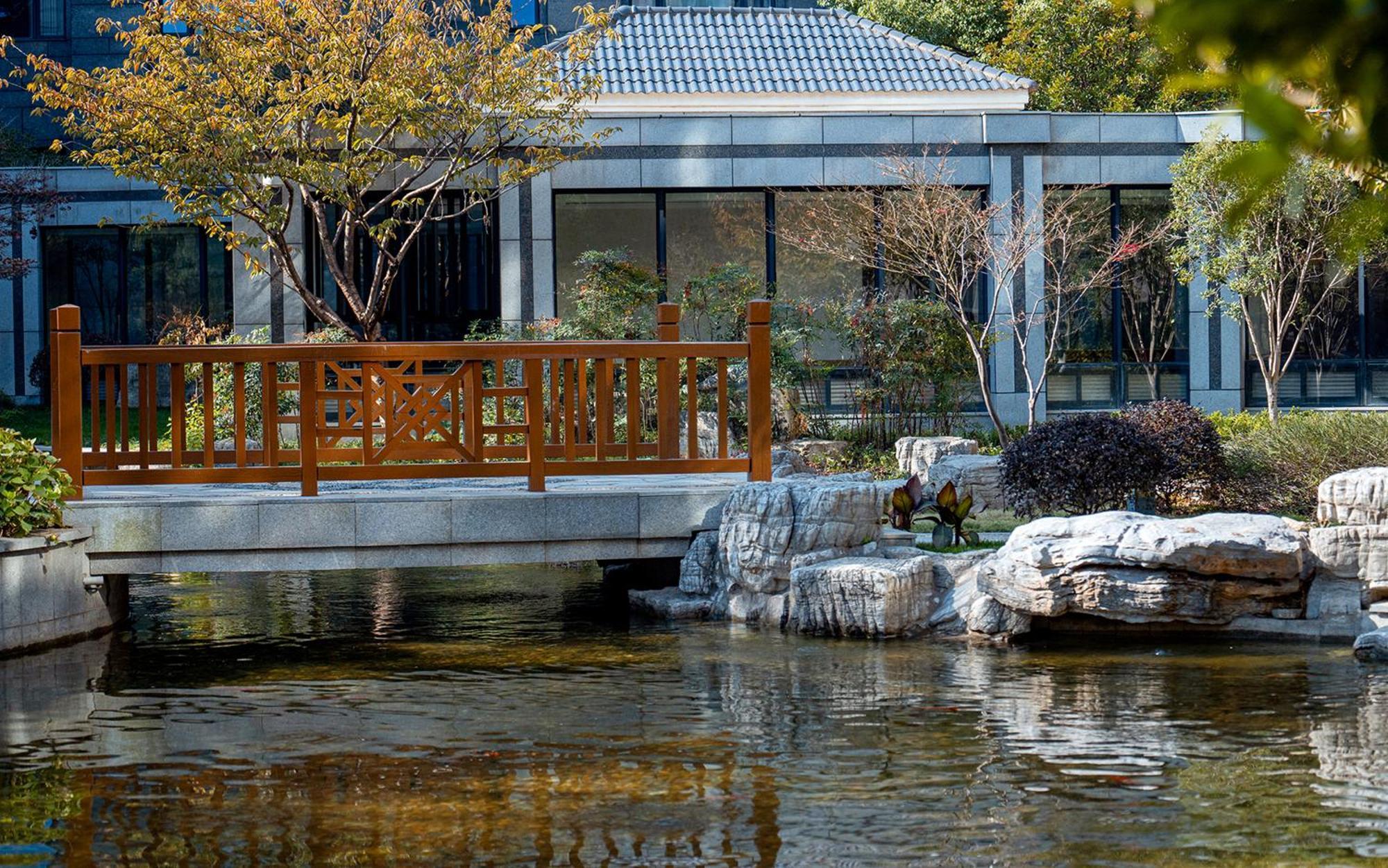 Yancheng Shuicheng Hotel Exterior photo